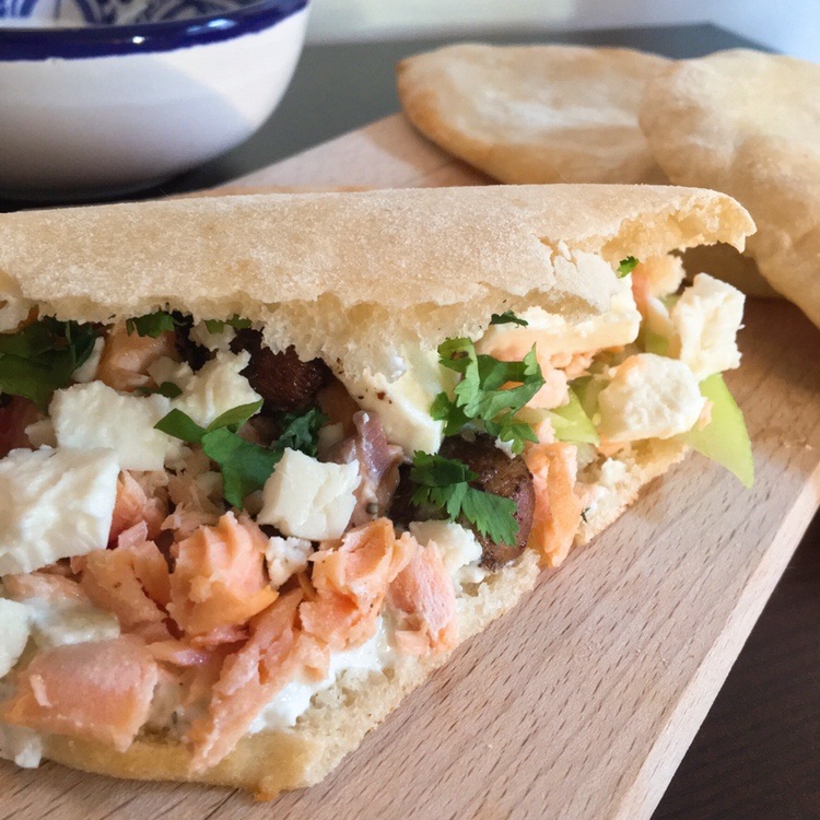 pita-truite-tzatziki-marcel-à-table-alsace